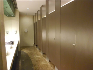 在哪能買到物超所值的衛(wèi)生間隔斷--衛(wèi)生間隔斷公司-福州騰勝辦公家具提供在哪能買到物超所值的衛(wèi)生間隔斷--衛(wèi)生間隔斷公司的相關(guān)介紹、產(chǎn)品、服務(wù)、圖片、價(jià)格辦公家具、辦公家具、衛(wèi)生間隔斷、階梯教室、辦公桌椅、異性沙發(fā)、